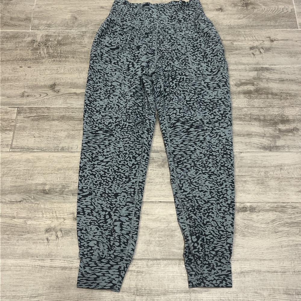 Athleta Women's Salutation Jogger Ocelot Spot Green‎ Teal Black Size Small